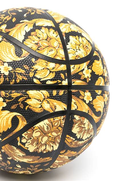 pallone da basket versace|Linguno .